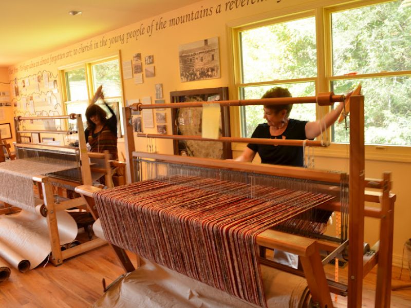 Crossnore Weavers & Fine Arts Gallery